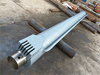 集(jí)裝箱搬運(yùn)車專用液(ye)壓缸