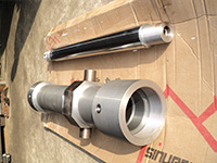 位(wèi)移傳感回(huí)轉油缸