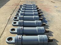 中速(su)磨液壓缸(gāng)D160